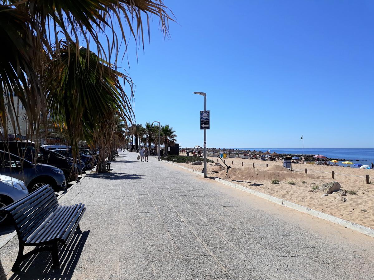 T2 Mira Praia 4- Familiar, 80Mt Praia, Wifi 奎特里拉 外观 照片